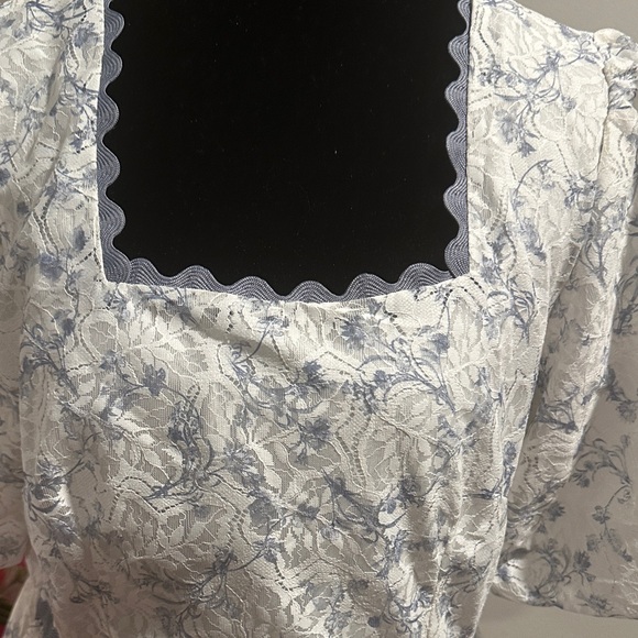 Floral Puff Sleeve White and Blue Midi Dress - Picture 2 of 3